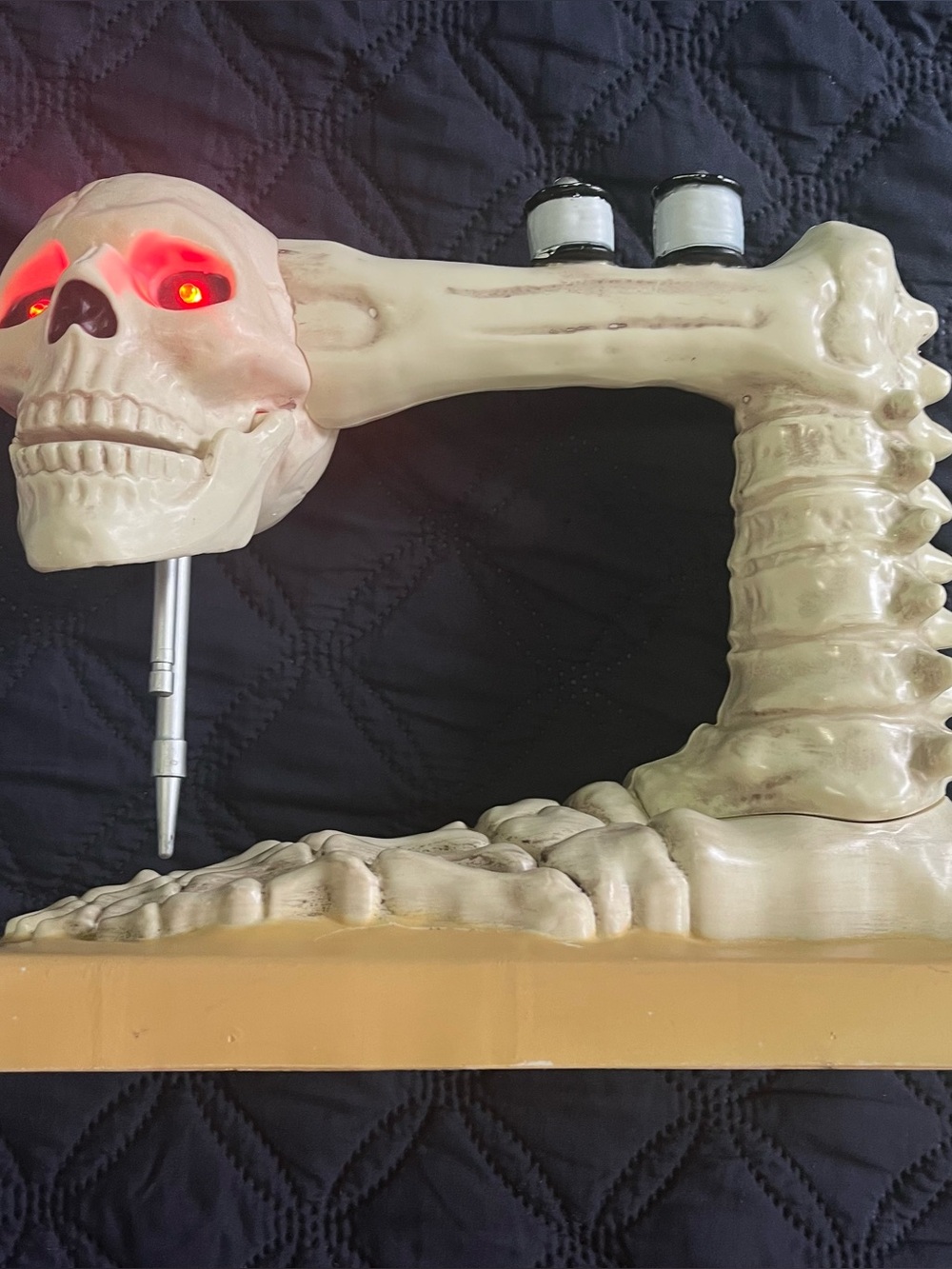 Skeleton Sewing Machine Light Up Crazy Bonez Seasons Halloween Skull Spine Bone